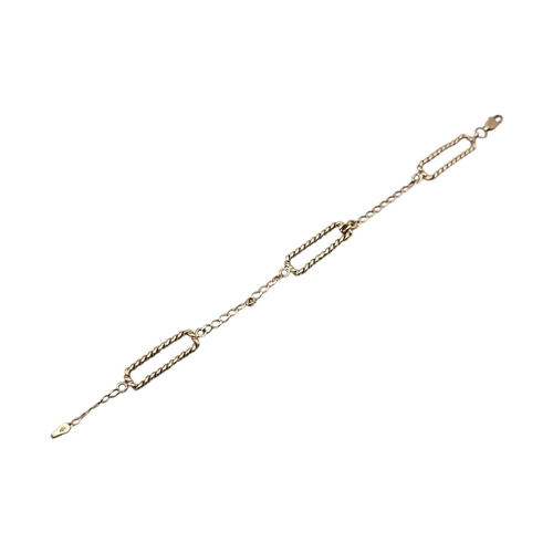 135 - A VINTAGE YELLOW METAL AND DIAMOND INSECT BROOCH
Set with graduated round cut stones and ruby eyes.
... 