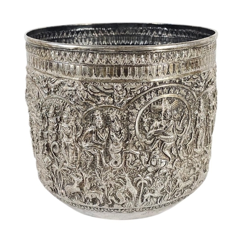 21 - A LARGE LATE 19TH CENTURY BURMESE SILVER REPOUSSÉ BOWL
Substantial deep circular form bowl, masterfu... 