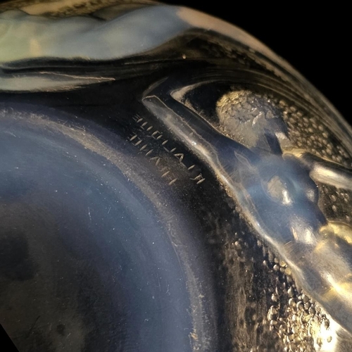 212 - R. LALIQUE, AN ART DECO OPELESCENT ‘ONDINES' FIGURAL GLASS BOWL
In the pattern (No. 380), featuring ... 