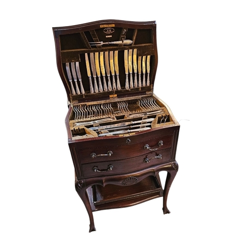 224 - AN EDWARDIAN SILVER PLATED CANTEEN CUTLERY
Part set by Joseph Rodgers & Sons, housed in a George III... 