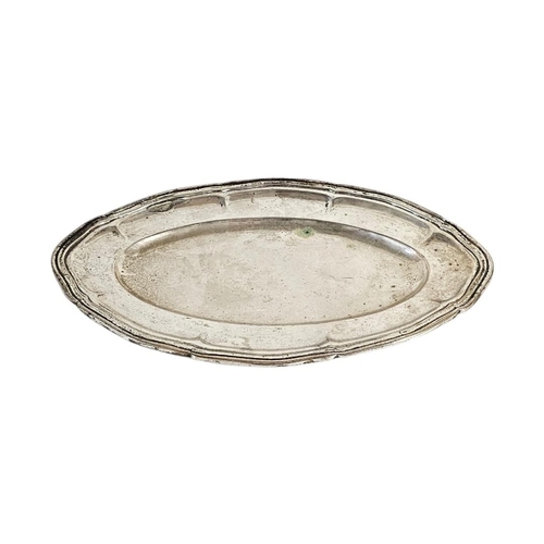 7 - AN EARLY 20TH CENTURY CONTINENTAL OVAL SILVER TRAY
With scalloped edge, marked .900 to base.
(approx... 
