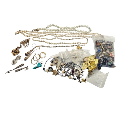 74 - A COLLECTION OF WHITE METAL AND HARDSTONE DROP EARRINGS
To include silver drop earrings, together wi... 