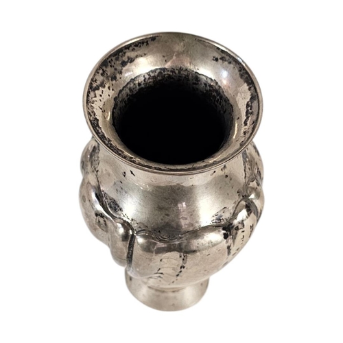 5 - AN EARLY 20TH CENTURY CONTINENTAL SILVER VASE
Scrolled fluted design, marked .900 to base.
(approx 1... 