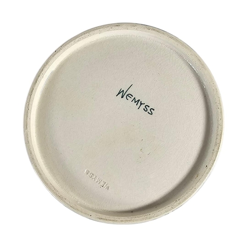 43 - WEMYSS WARE, AN EARLY 20TH CENTURY ‘CABBAGE ROSE’ POTTERY BISCUIT BOX
Hand painted decoration of pin... 