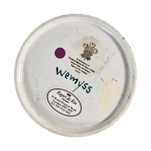 47 - WEMYSS WARE, AN EARLY 20TH CENTURY ‘CABBAGE ROSE’ POTTERY TRINKET BOX 
Circular form with handwritte... 