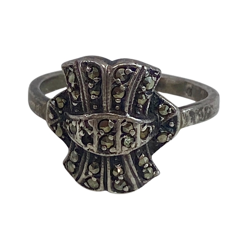676 - 3 ring lot: 9ct Gold Single stone Ring, weight 1.65 grams ring size N. 18ct Gold Multi-Stone Diamond... 