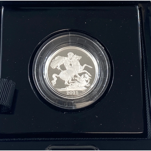 89 - Charles III Silver proof sovereign 2025 in Royal Mint case with COA.
Brilliant, practically as struc... 