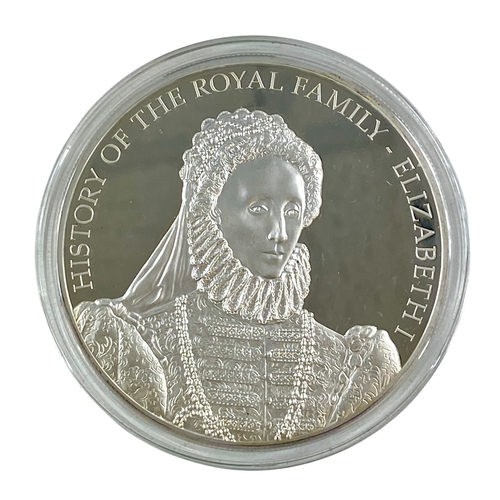 92 - Cook Islands 2008 Proof 5 Ounce .925 Sterling Silver $25 in Original case with COA.
Brilliant, about... 