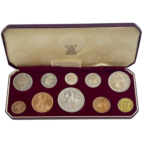 101 - Elizabeth II (1952-2022)
Coronation proof set 1953 Crown to Farthing in Red leather case of issue.
B... 