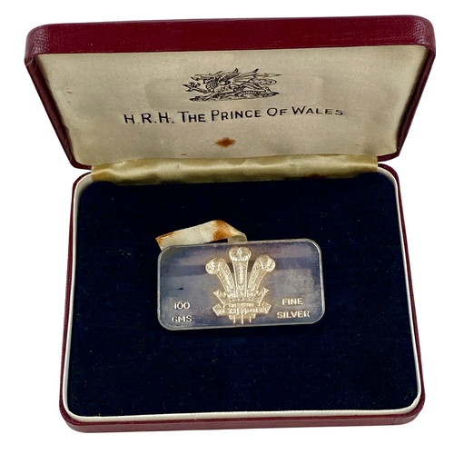 110 - HRH The Prince of Wales 999 Fine silver bar in Original Box with COA.
Weight 100 Grams.


Viewing is... 