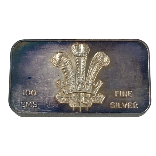 110 - HRH The Prince of Wales 999 Fine silver bar in Original Box with COA.
Weight 100 Grams.


Viewing is... 