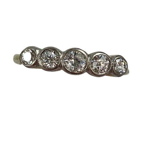 150 - 5 Stone Diamond Ring, 18 Ct Gold.
Ring size S


Viewing is available by appointment only...No later ... 