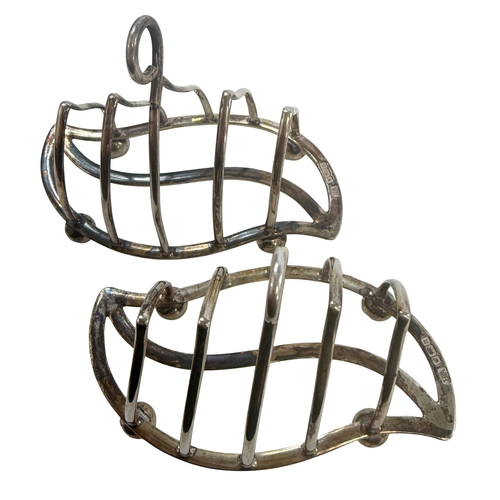 266 - An assortment of .925 Hallmarked Silver Items.
Weight 810 grams.