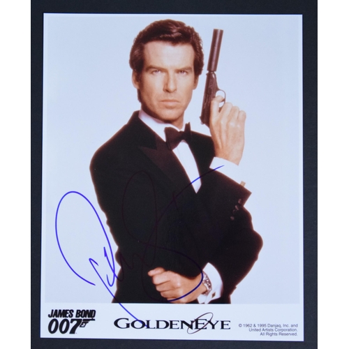 107 - PIERCE BROSNAN (JAMES BOND) Original signature