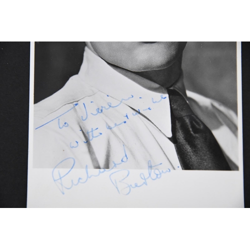 18 - RICHARD BURTON Original signature