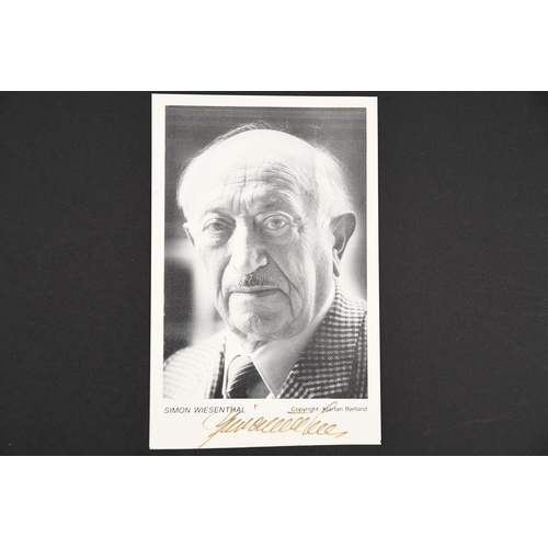 80 - Simon Wiesenthal (1908 - 2005) Original signature on photograph.