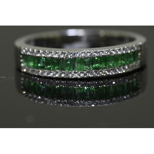 39 - Emerald & Diamond ring