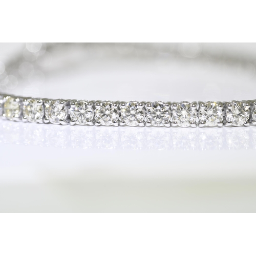 43 - 7.03 carat Diamond Tennis Bracelet in 18 carat White Gold