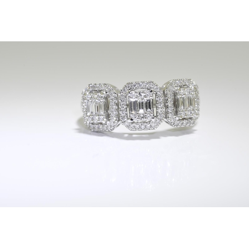 60 - Diamond Ring set in 18ct White Gold