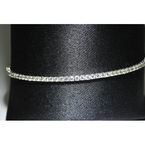 62 - Tennis Bracelet with 5 carats of Diamonds