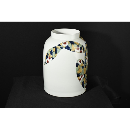 45 - Porcelain Art Vase