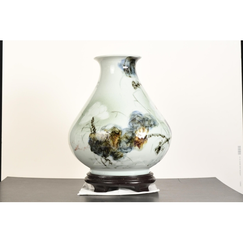 124 - Original Oriental Chinese Porcelain Vase with Floral Design