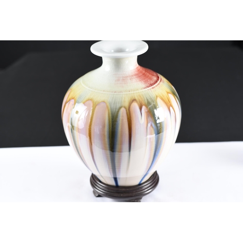 125 - Porcelain Handmade Art Vase