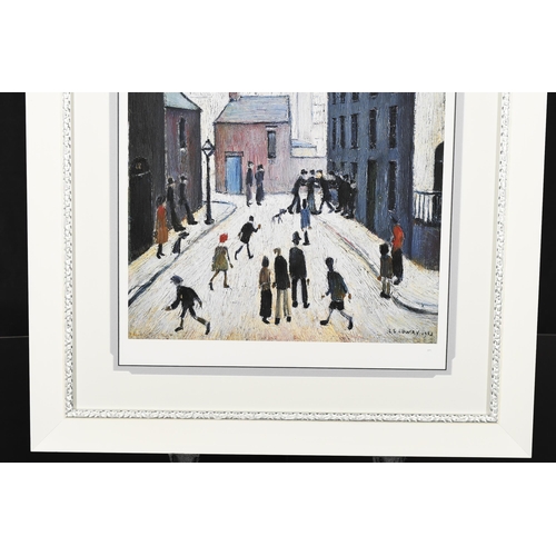 15 - L.S. Lowry Limited Edition 