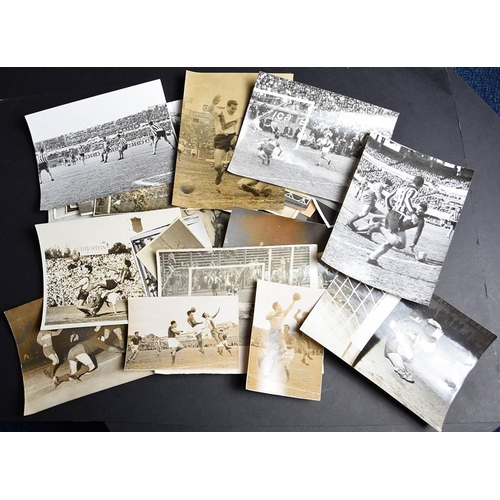 159 - A selection of press photographs relating to San Lorenzo de Almagro Club of Buenos Aires