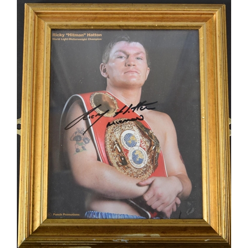 90 - Ricky Hatton original signature