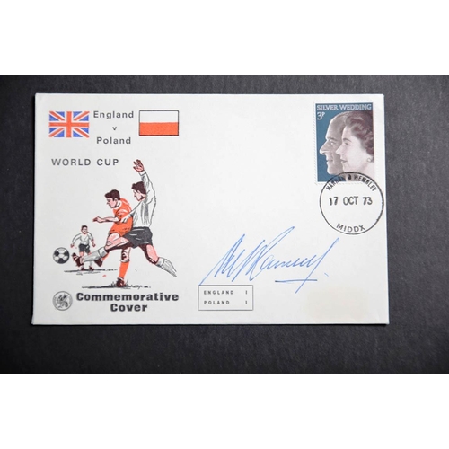 93 - First day commemorative cover bearing the original signature of Alf Ramsey.