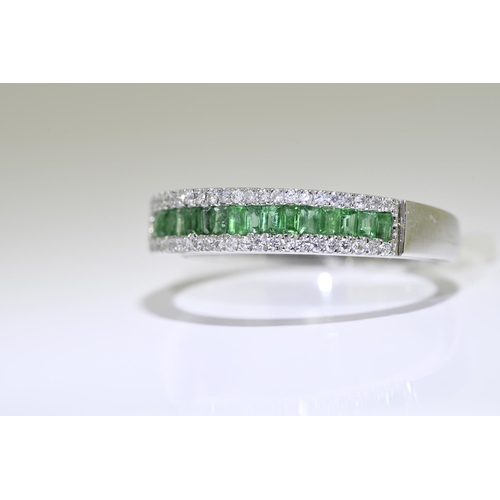 140 - Emerald & Diamond ring