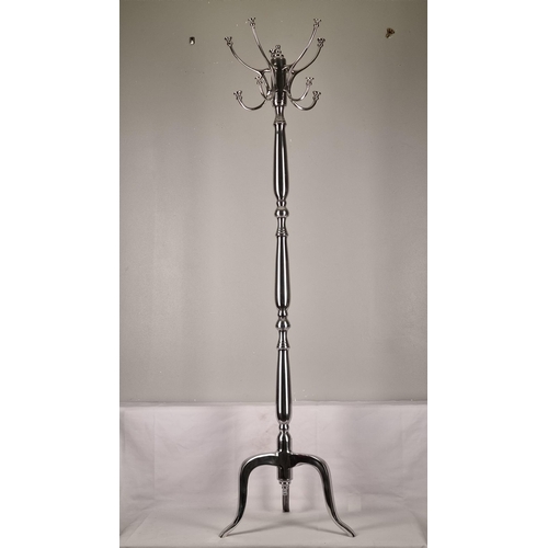 28 - Metal Coat Stand