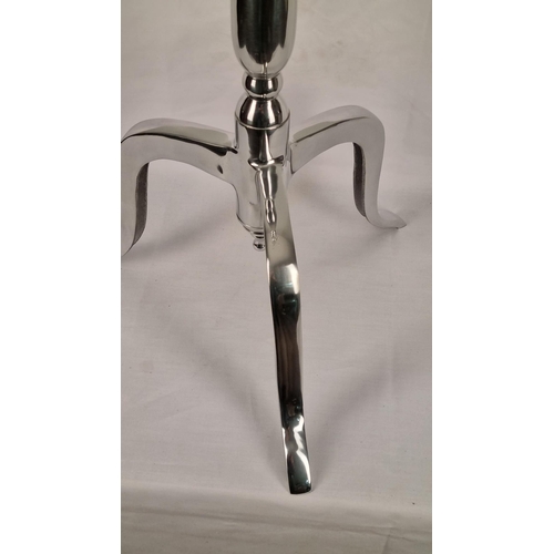 28 - Metal Coat Stand