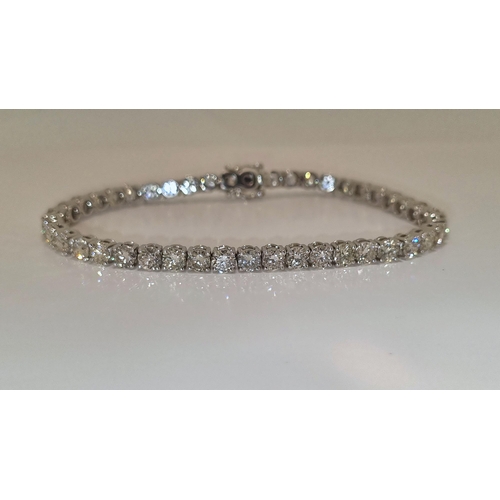 3 - 10.77 carat Platinum Diamond Tennis Bracelet. Certified.