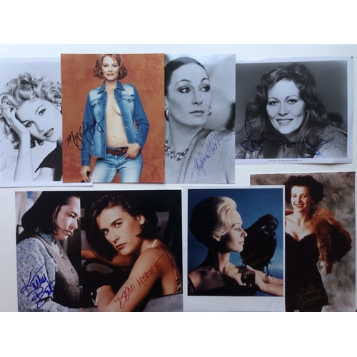 229 - HOLLYWOOD; Demi Moore, Tatum O'Neil, Meg Helgenberger, Faye Dunaway, Kathy Bates, Tippi Hedren, Ange... 