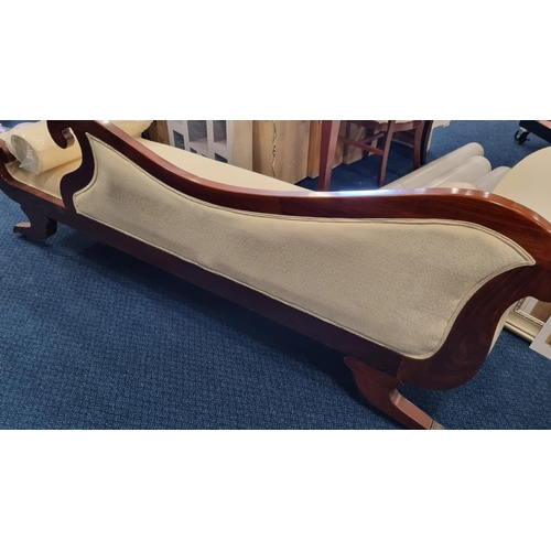 152 - Chaise Longue with Solid Rosewood Frame