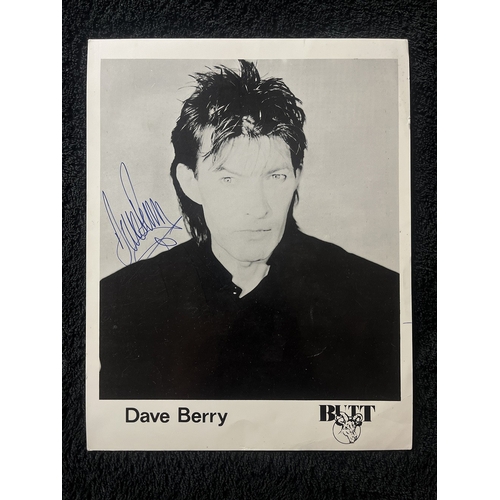 331 - DAVE BERRY Signed photo card