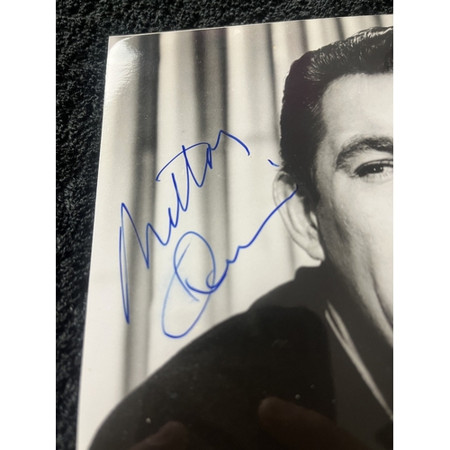 51 - ANTHONY QUINN Signed photograph