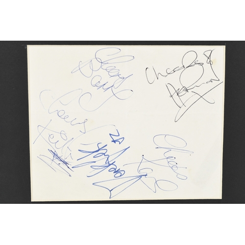 71 - HERMAN'S HERMITS Original signatures