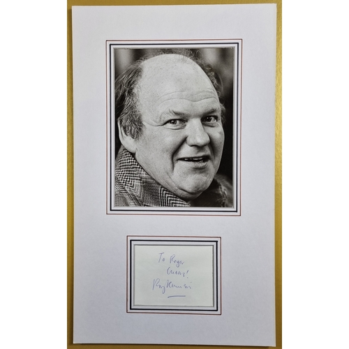 46 - Roy Kinnear Original Signature.