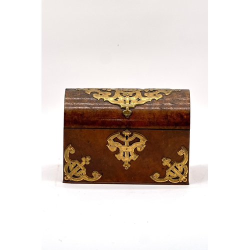 40 - Beautiful stationary box 19th Cent