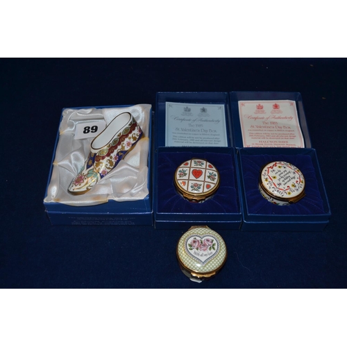 89 - 3 HALCYON DAYS VALENTINE DAY BONE CHINA BOXES AND SPODE SLIPPER