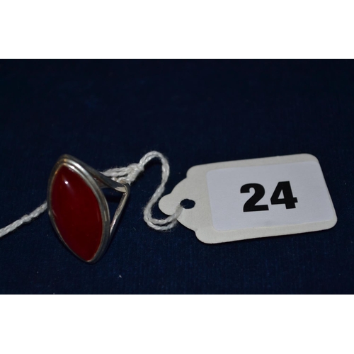 24 - SILVER AND RED CORNELIAN RING