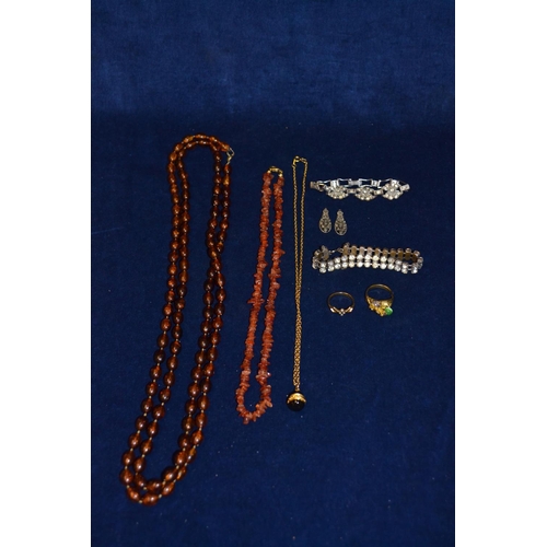 27 - QUANTITY OF JEWELLERY