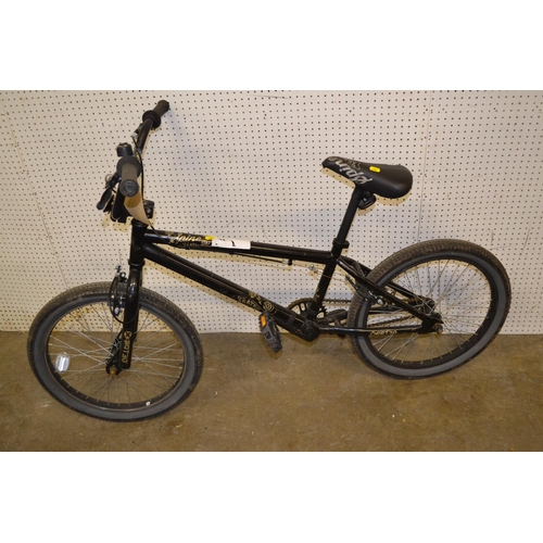 603 - SPINE XRATED BMX BIKE