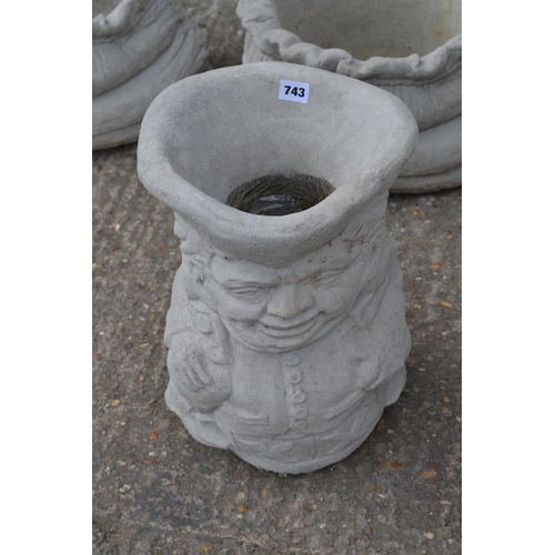 743 - TOBY JUG PLANTER