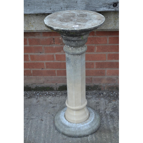 711 - CIRCULAR STONEWARE COLUMN