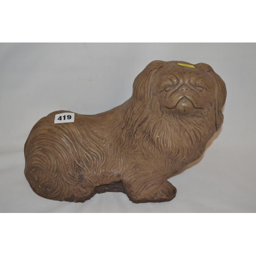 419 - STONE PEKINGESE DOG