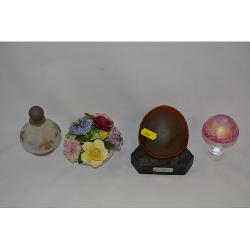 55 - ROYAL ADDERLEY PORCELAIN POSEY, MURANO STYLE MUSHROOM, GLASS SCENT BOTTLE AND PIECE OF AGATE